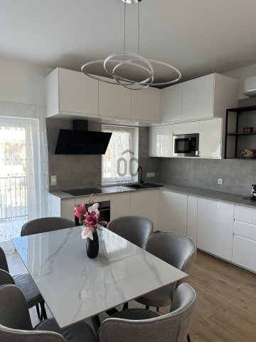 Kiadó téglalakás, albérlet, Siófokon 350 E Ft / hó, 3 szobás