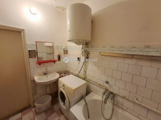 Eladó családi ház, Gyálon 49.9 M Ft, 2 szobás