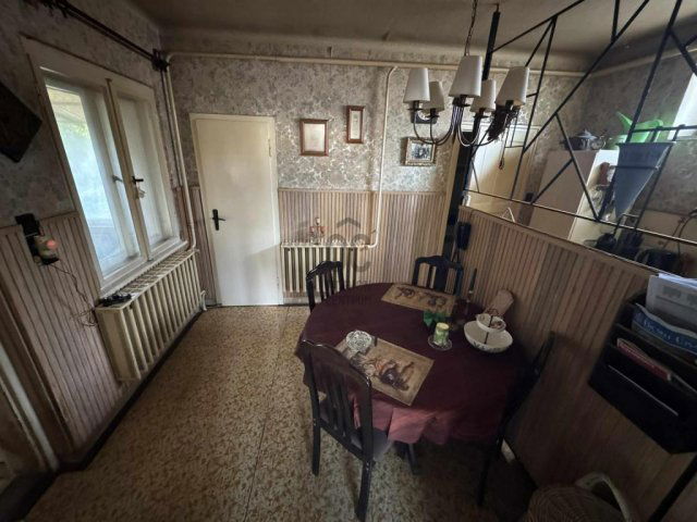 Eladó családi ház, Bicskén 42 M Ft, 2 szobás