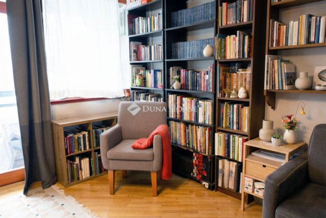 Eladó téglalakás, Budapesten, II. kerületben, Bogár utcában