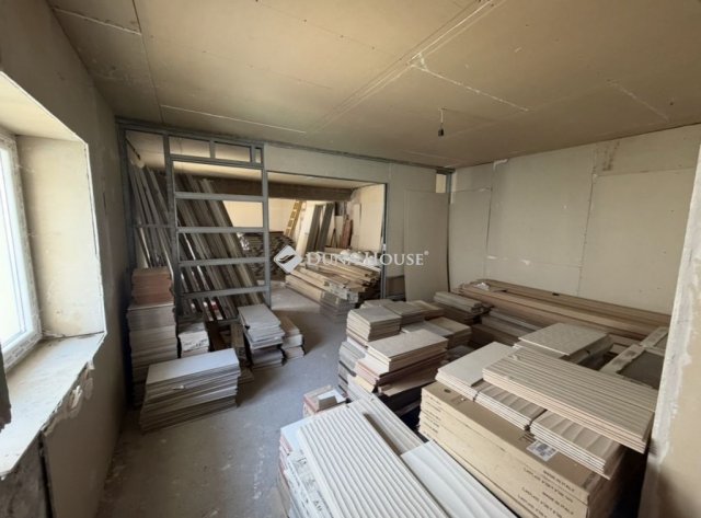 Eladó családi ház, Bicskén 47.5 M Ft, 2 szobás