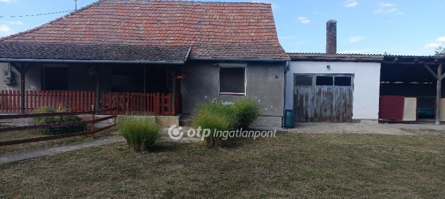 Eladó családi ház, Dömsödön 49.9 M Ft, 1+3 szobás