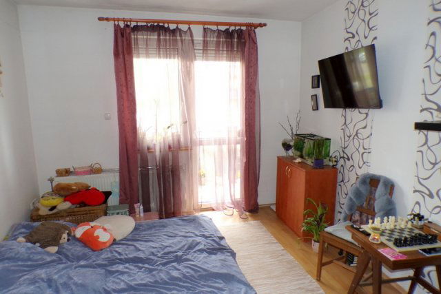 Eladó téglalakás, Nyíregyházán 41.9 M Ft, 3+2 szobás