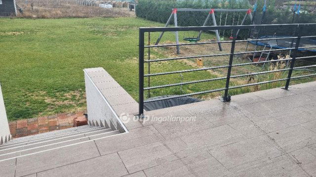 Eladó családi ház, Táborfalván 69.8 M Ft, 4 szobás