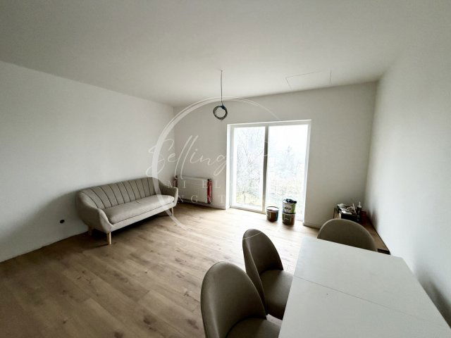 Eladó családi ház, Pécsett, Hársfa úton 89.9 M Ft, 3 szobás