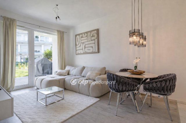 Eladó téglalakás, Balatonszemesen 115 M Ft, 2 szobás