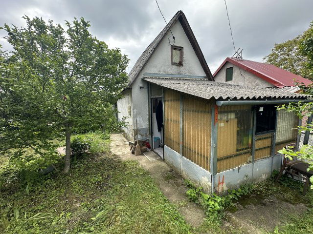 Eladó nyaraló, Komlón 4.5 M Ft, 1 szobás / költözzbe.hu