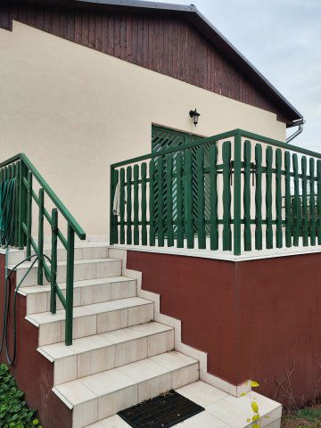 Eladó családi ház, Délegyházán 61.9 M Ft, 3 szobás