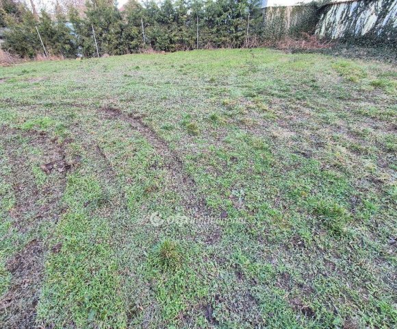 Eladó telek, Szentesen 15 M Ft / költözzbe.hu