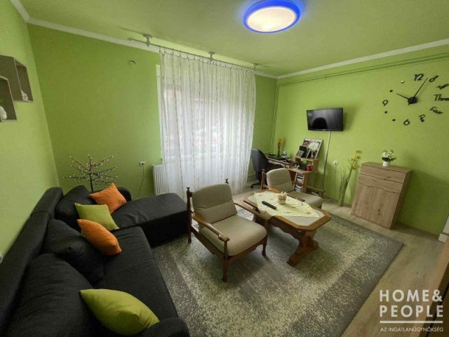 Eladó családi ház, Ruzsán 89.99 M Ft, 5 szobás