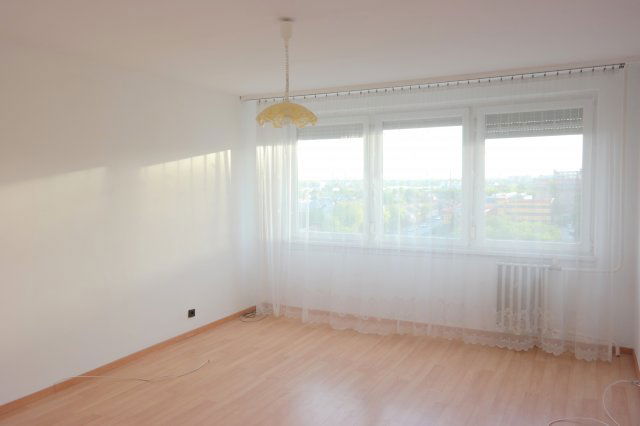 Eladó panellakás, Budapesten, XX. kerületben 45.9 M Ft, 1 szobás