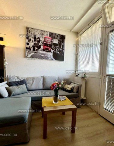 Eladó panellakás, Budapesten, XV. kerületben 65.9 M Ft, 2 szobás