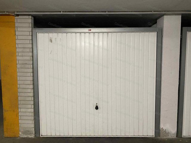 Eladó garázs, Szolnokon 12.5 M Ft, 1 szobás