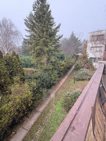 Kiadó téglalakás, albérlet, XI. kerületben, Baradla közben