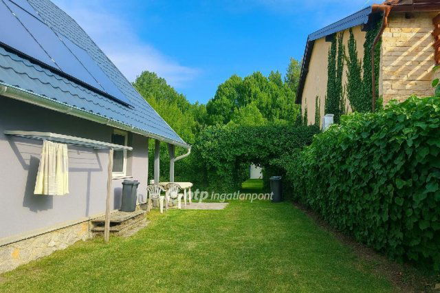 Eladó családi ház, Dömsödön 99.9 M Ft, 3+1 szobás