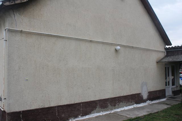 Eladó családi ház, Gönyűn 29.999 M Ft, 2+1 szobás
