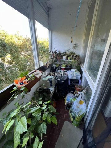 Eladó téglalakás, Szekszárdon 50 M Ft, 3 szobás