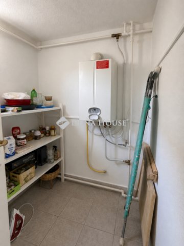 Eladó családi ház, Dunaharasztin 109.5 M Ft, 7 szobás