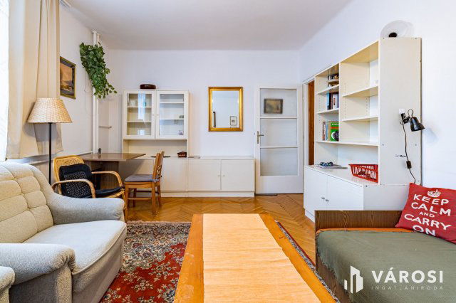 Eladó téglalakás, Budapesten, I. kerületben 67.9 M Ft, 1 szobás