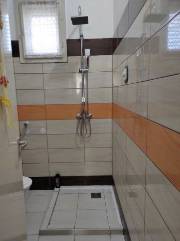 Eladó ikerház, Hajdúhadházon 45 M Ft, 3 szobás