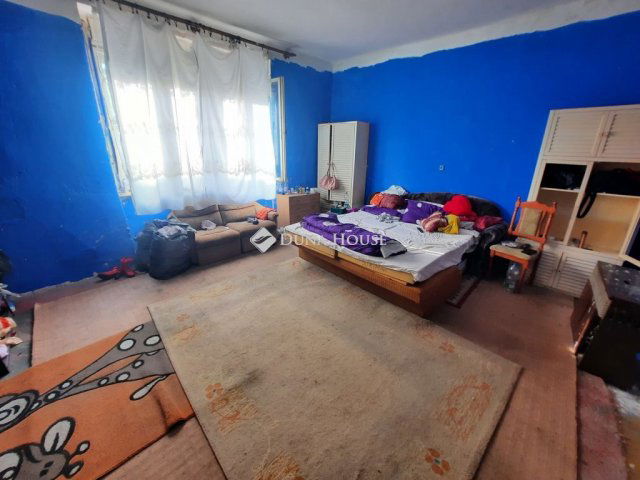 Eladó családi ház, Kiskunfélegyházán 11.3 M Ft, 2 szobás