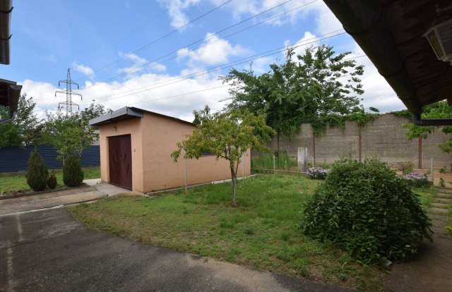 Kiadó ikerház, albérlet, Debrecenben 280 E Ft / hó, 2+1 szobás