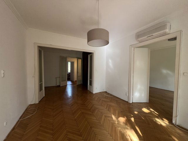 Kiadó téglalakás, albérlet, Budapesten, XI. kerületben
