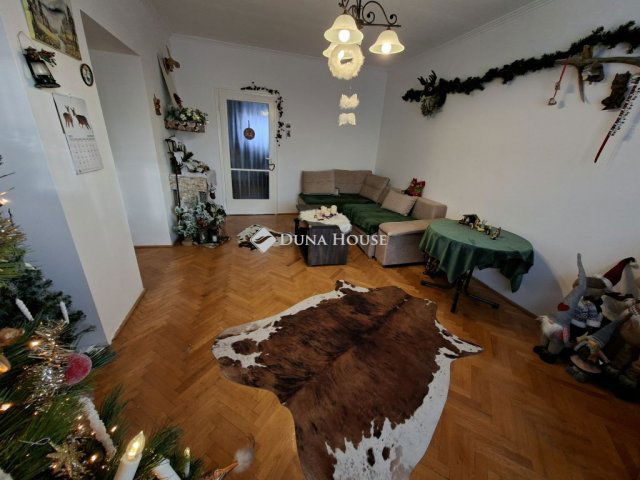 Eladó téglalakás, Algyőn 49.5 M Ft, 3 szobás