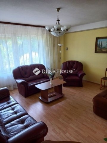 Eladó családi ház, Gödöllőn 152 M Ft, 3+2 szobás