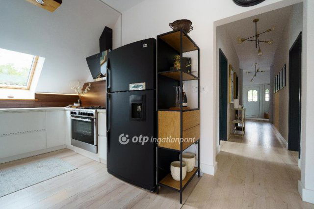 Kiadó családi ház, albérlet, Budapesten, III. kerületben