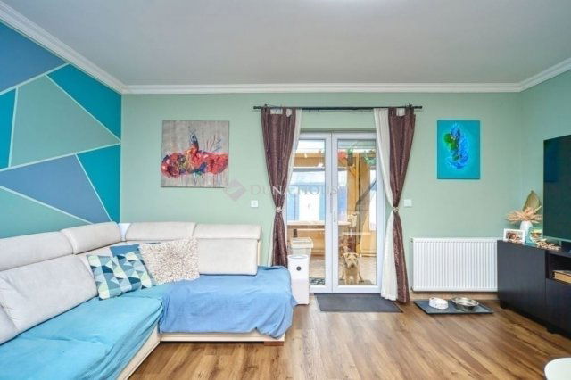 Eladó ikerház, Kistarcsán 99 M Ft, 5 szobás