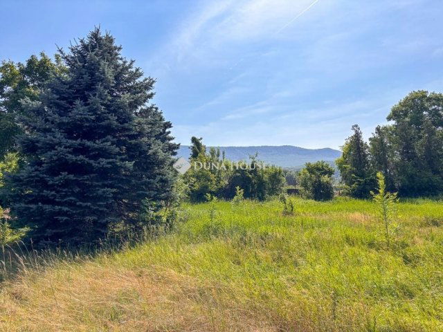 Eladó telek, Tahitótfalun 19 M Ft / költözzbe.hu