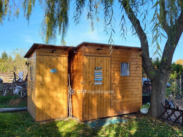 Eladó családi ház, Látrányon 39.9 M Ft, 1 szobás