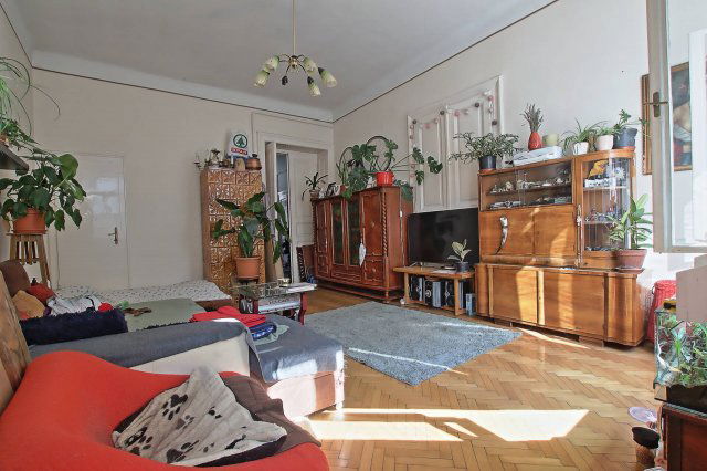 Eladó téglalakás, Budapesten, VI. kerületben 99.99 M Ft