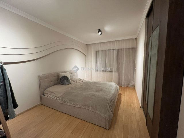 Eladó téglalakás, Szegeden 65.9 M Ft, 2 szobás