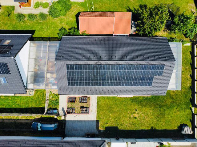 Eladó családi ház, Kartalon 99.5 M Ft, 5 szobás