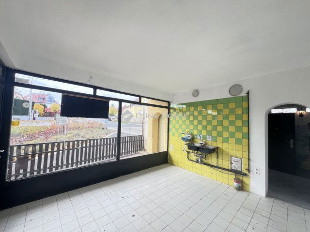 Eladó üzlethelyiség, Veszprémben 42 M Ft / költözzbe.hu