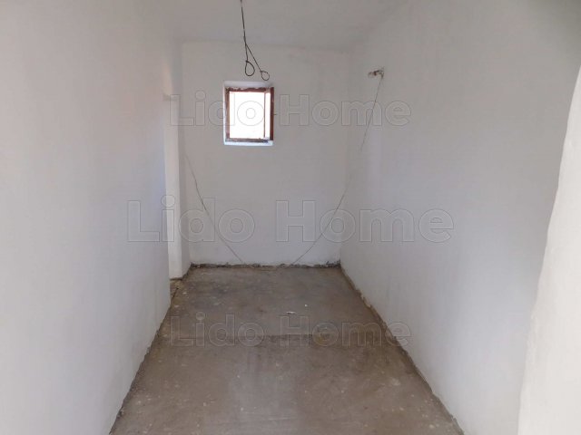 Eladó családi ház, Nagykarácsonyon 11.999 M Ft, 3 szobás