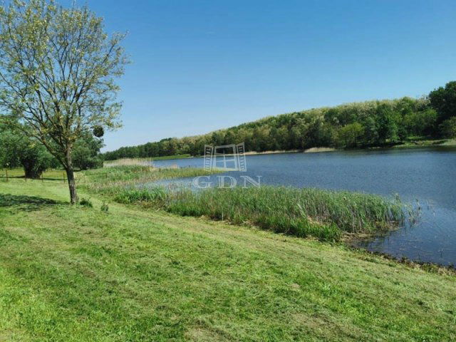 Eladó mezogazdasagi ingatlan, Döröskén 9.8 M Ft