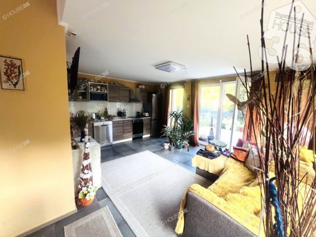 Eladó családi ház, Szekszárdon 55 M Ft, 3 szobás