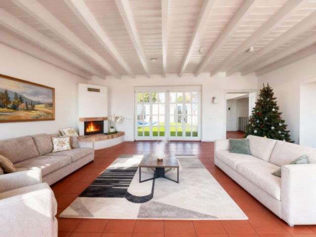 Eladó családi ház, Szentendrén 375 M Ft, 6 szobás