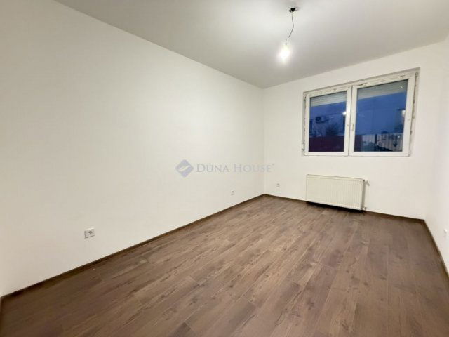 Eladó téglalakás, Budapesten, XX. kerületben 79.9 M Ft, 3 szobás