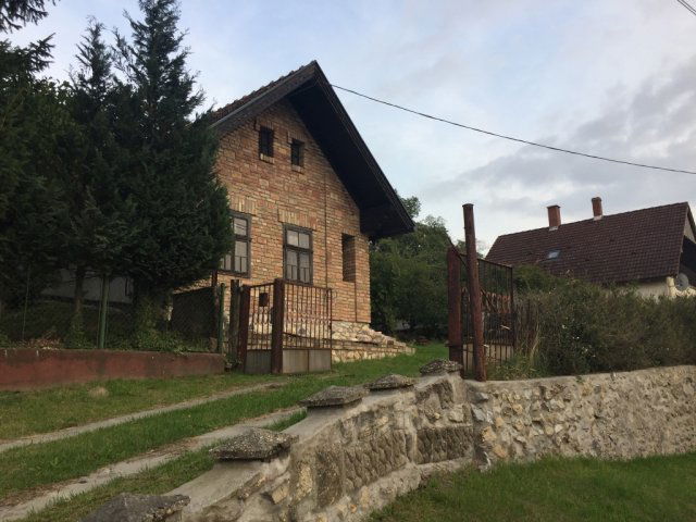 Eladó téglalakás, Súron 72 M Ft, 3 szobás