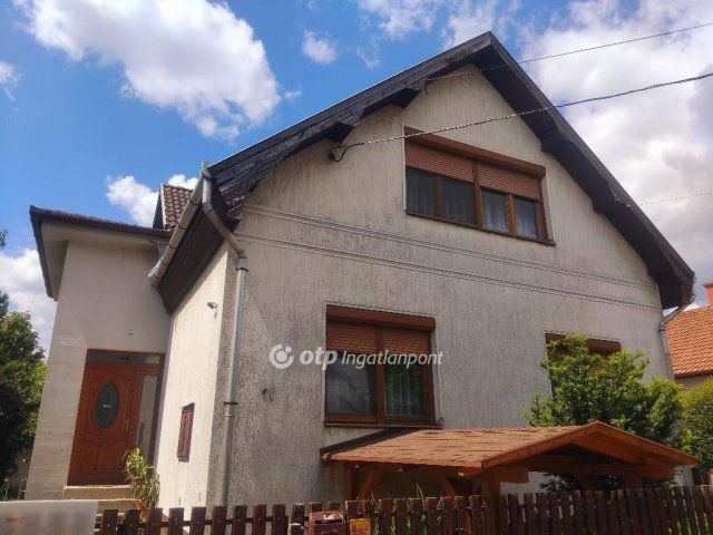 Eladó családi ház, Hajdúböszörményen 115 M Ft, 4+1 szobás