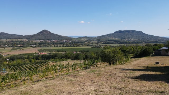 Eladó telek, Kisapátiban 99 M Ft / költözzbe.hu