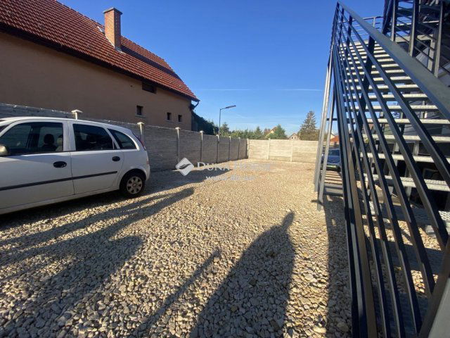 Eladó családi ház, Fóton 220 M Ft, 6 szobás