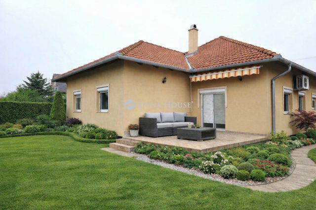 Eladó ikerház, Tárnokon 99.8 M Ft, 3+1 szobás