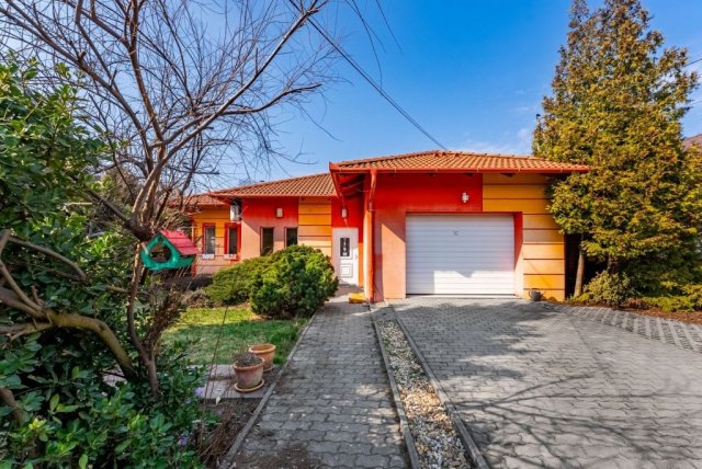 Eladó családi ház, Érden 190 M Ft, 5 szobás