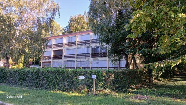 Eladó nyaraló, Balatonföldváron 41 M Ft, 1 szobás