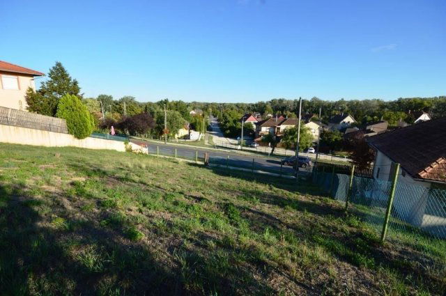 Eladó telek, Százhalombattán, Erőmű úton 43 M Ft